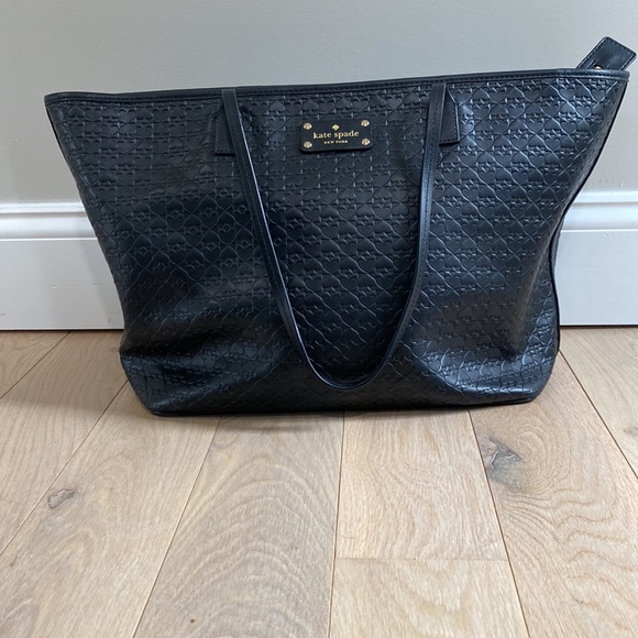 kate spade Handbags - Kate Spade Black Leather Tote